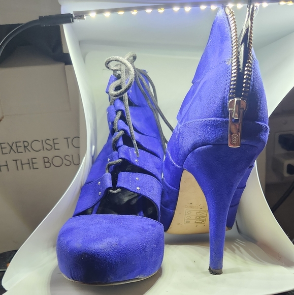 INDIGO LACEUP STILETTO HEEL - Picture 3 of 5